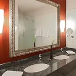 Hotel Romantik Waldschloesschen 4*