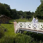 Romantik Waldschloesschen 4*