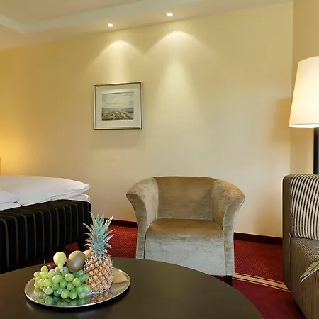 Romantik Waldschloesschen Hotel Schleswig