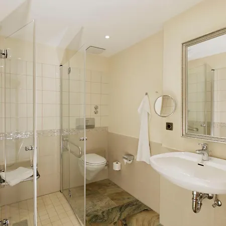 Hotel Romantik Waldschloesschen Schleswig