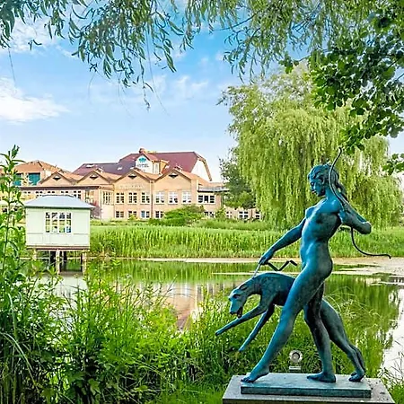 Romantik Waldschloesschen 4* Szlezwik