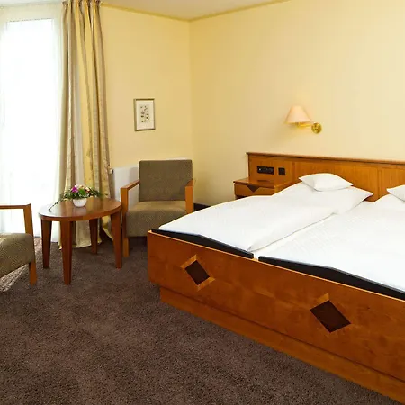 Romantik Waldschloesschen 4* Schleswig