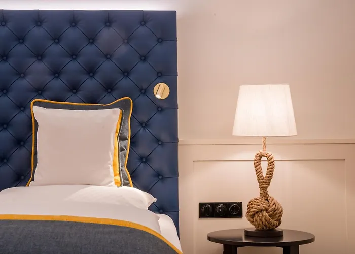 Romantik Waldschloesschen 4* Schleswig