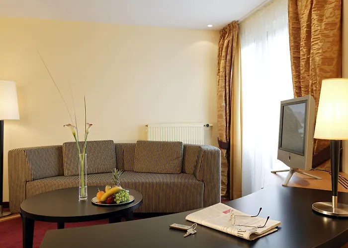 Waldschlösschen Hotel 4*