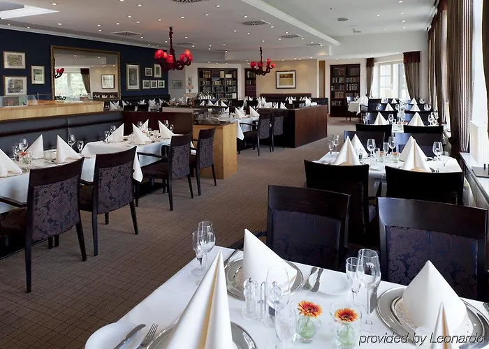 Waldschlösschen Hotel 4*